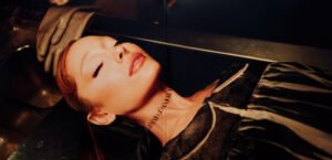 Ariana grande – eternal sunshine deluxe brighter days ahead 3