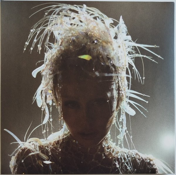 Miley cyrus – something beautiful 5